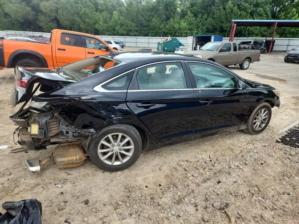 2018 HYUNDAI SONATA SE  