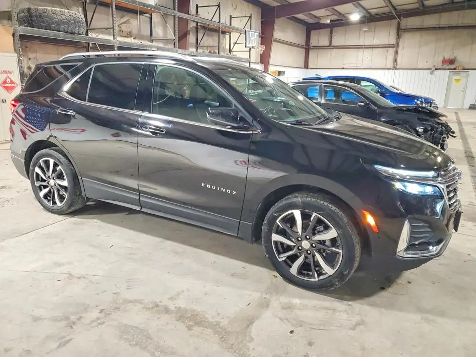 2022 CHEVROLET EQUINOX PREMIER  