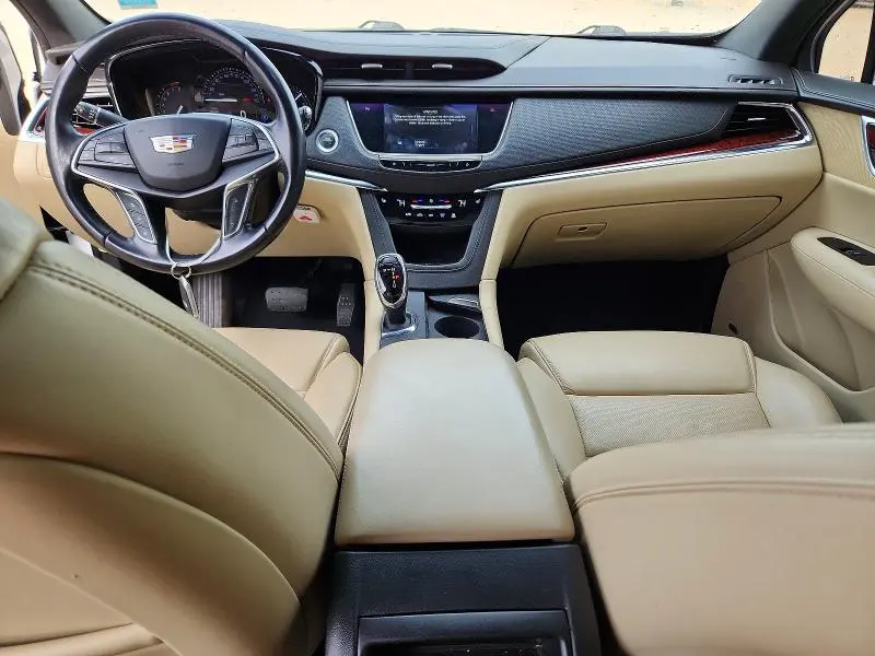 2019 CADILLAC XT5 LUXURY  