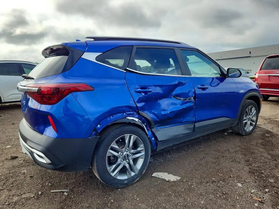 2021 KIA SELTOS S  