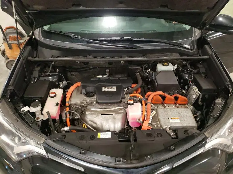 2016 TOYOTA RAV4 HV XLE  