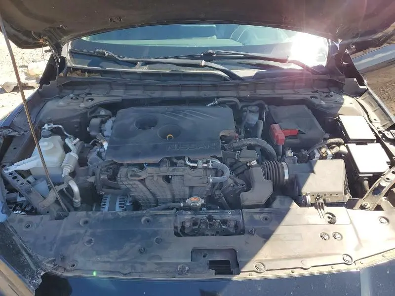2019 NISSAN ALTIMA SR  