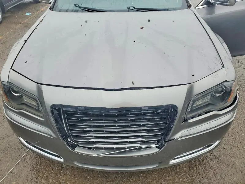 2012 CHRYSLER 300 LIMITED  