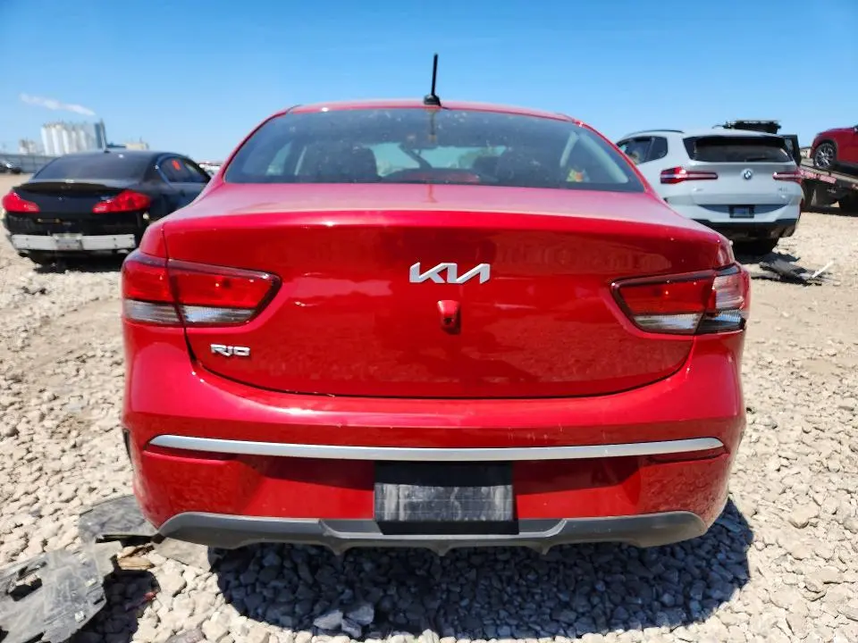2022 KIA RIO S  