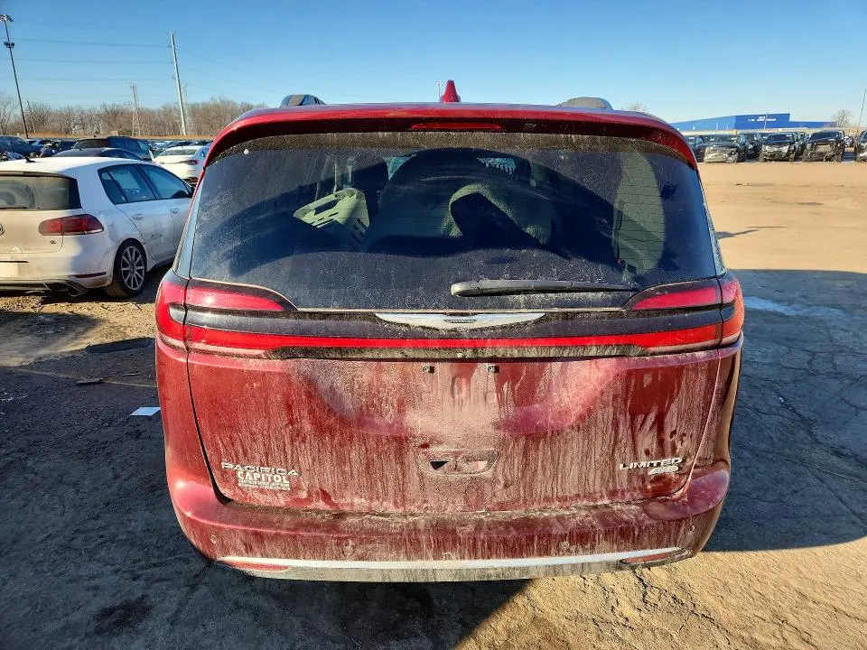 2021 CHRYSLER PACIFICA LIMITED  