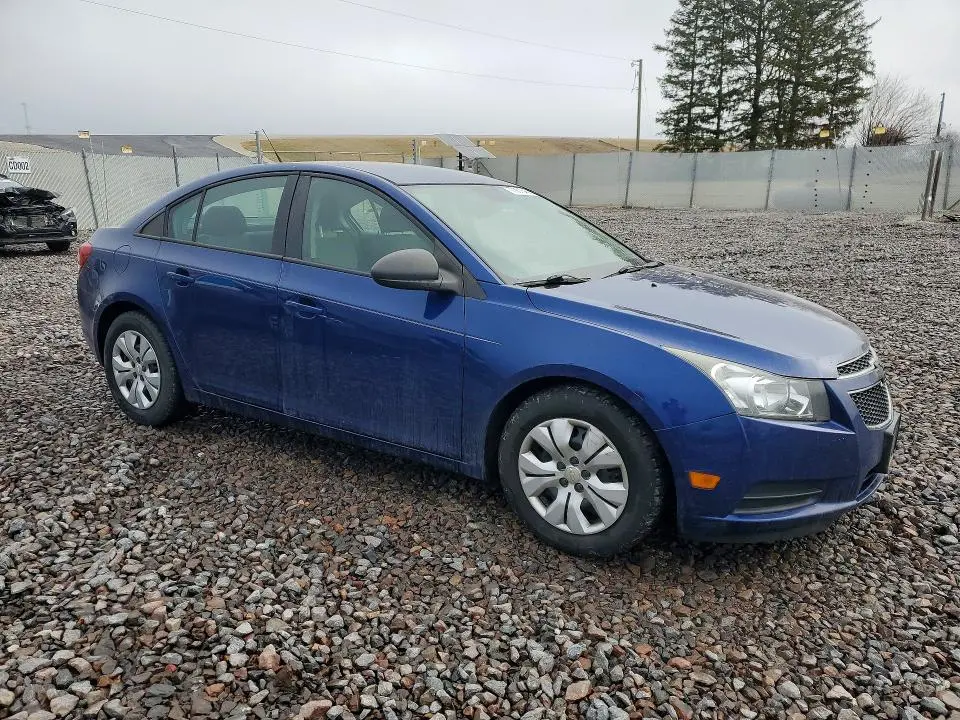 2013 CHEVROLET CRUZE LS  