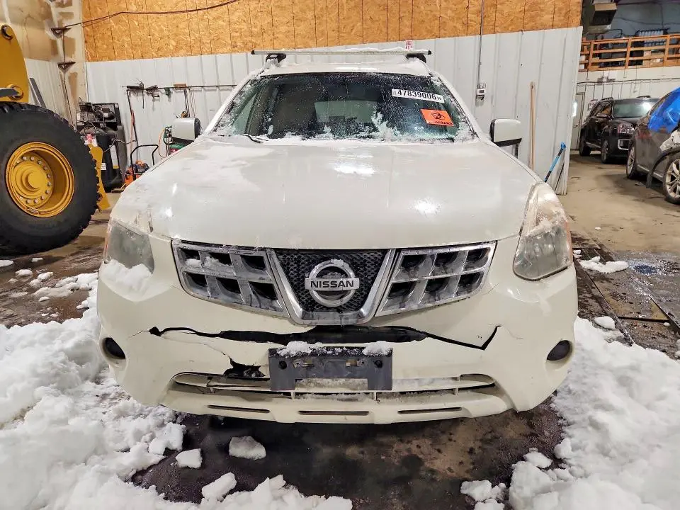 2012 NISSAN ROGUE S  