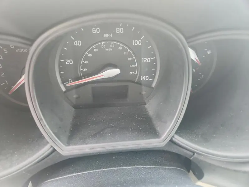 2015 KIA RIO LX  