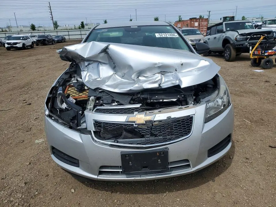 2013 CHEVROLET CRUZE LS  