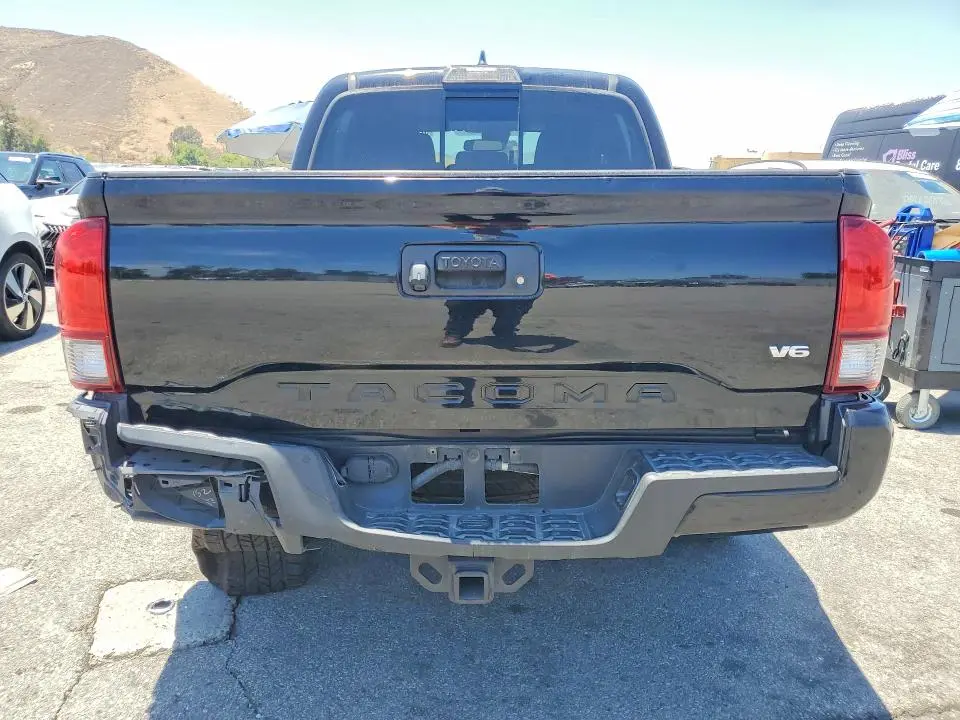 2019 TOYOTA TACOMA TRD SPORT  