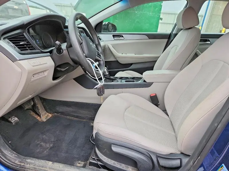2019 HYUNDAI SONATA SE  