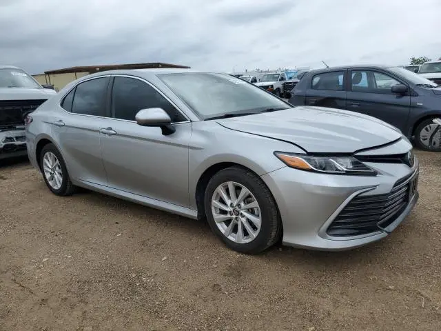 2021 TOYOTA CAMRY LE  