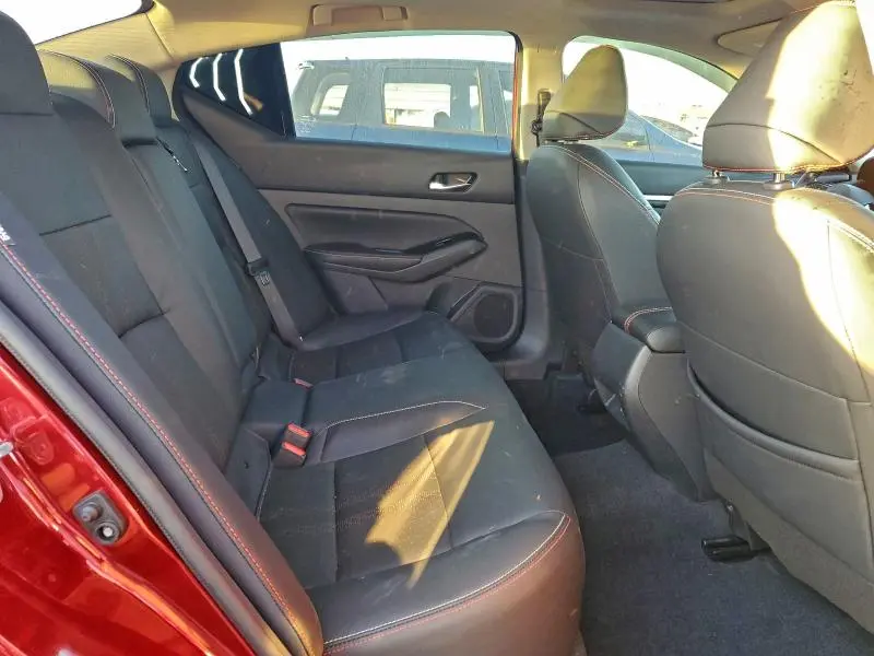 2023 NISSAN ALTIMA SR  