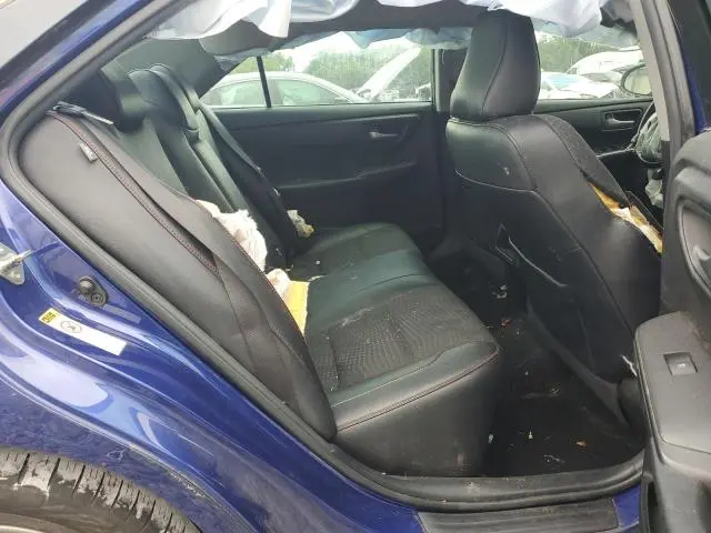 2015 TOYOTA CAMRY LE