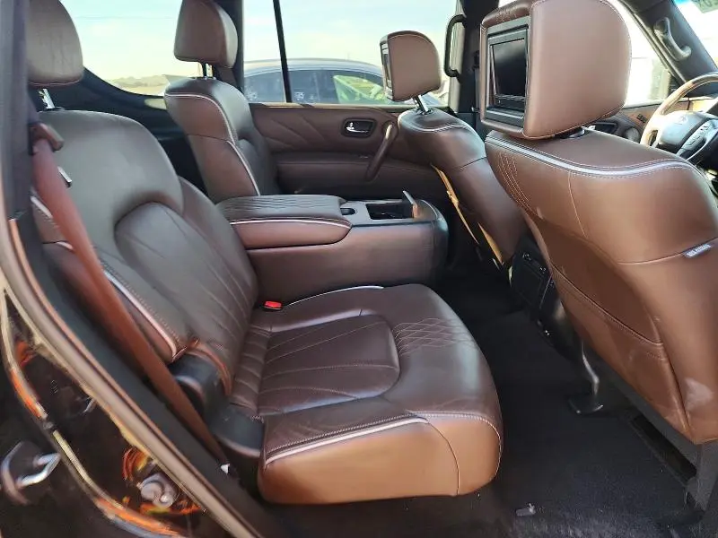 2015 INFINITI QX80 BASE  