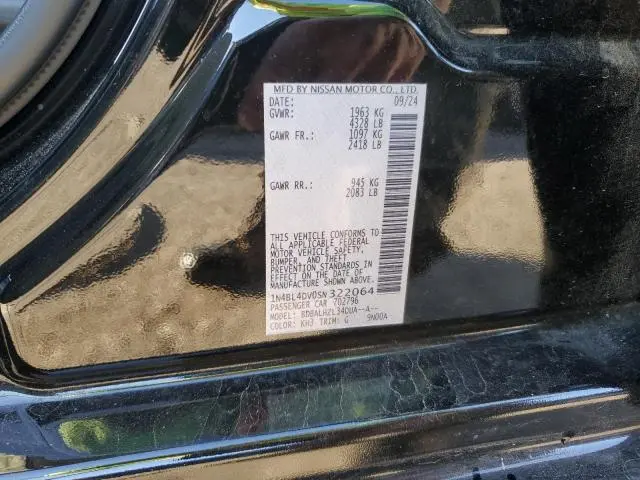 2025 NISSAN ALTIMA SV  