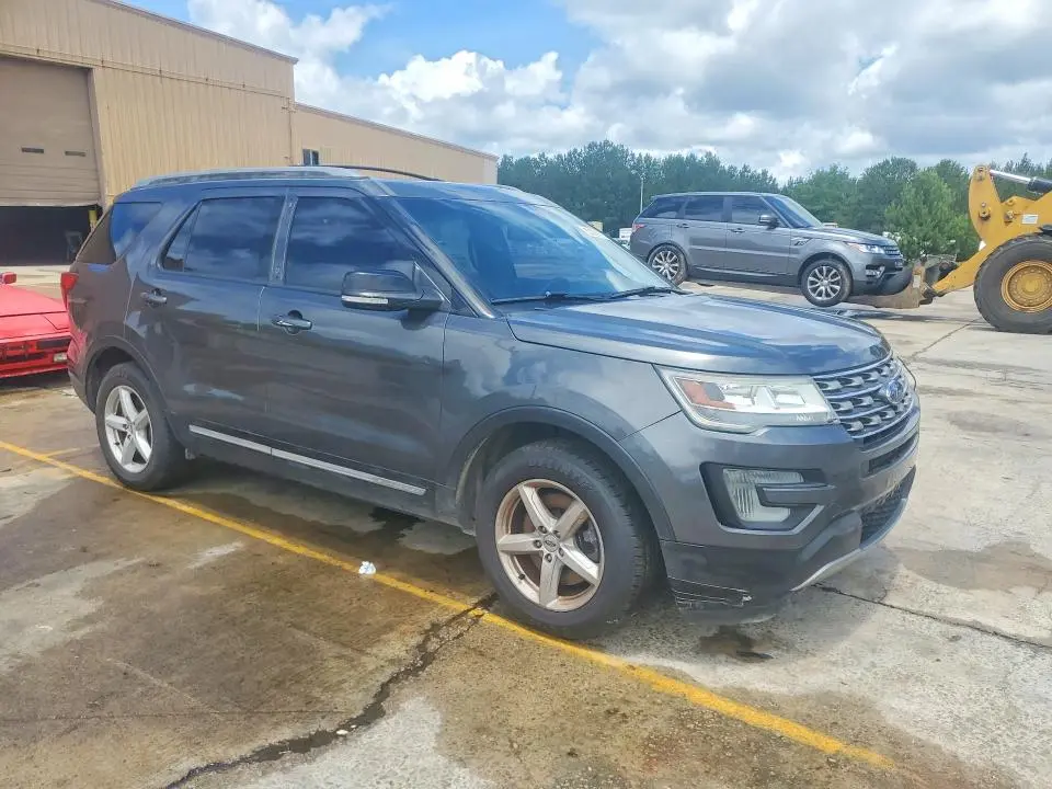 2016 FORD EXPLORER XLT  
