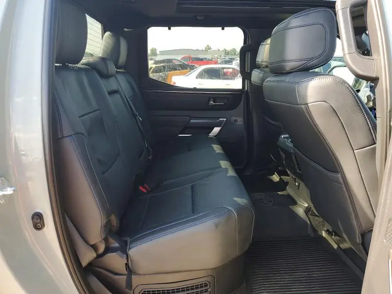 2026 TOYOTA TUNDRA PLATINUM HV  