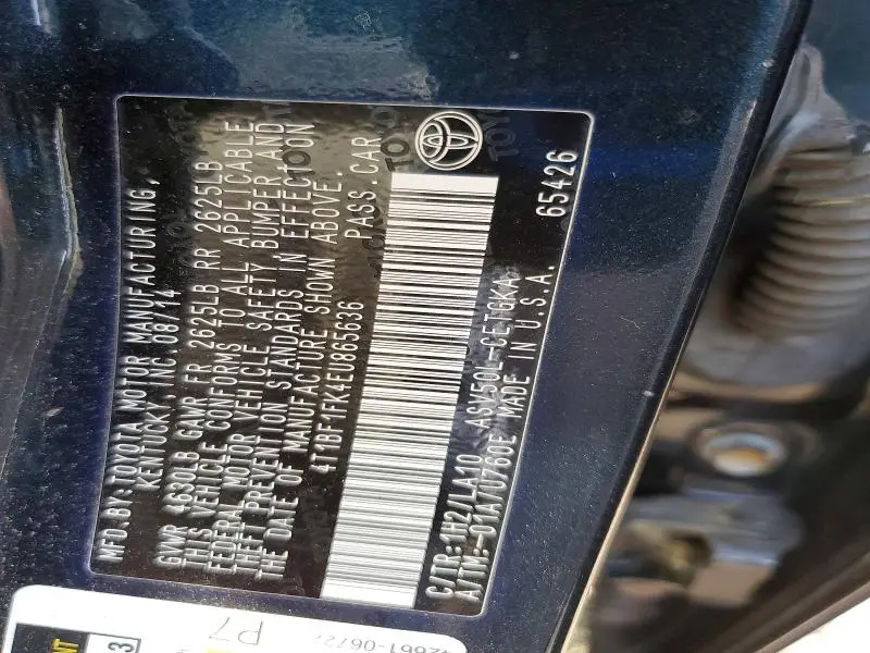 2014 TOYOTA CAMRY XLE  