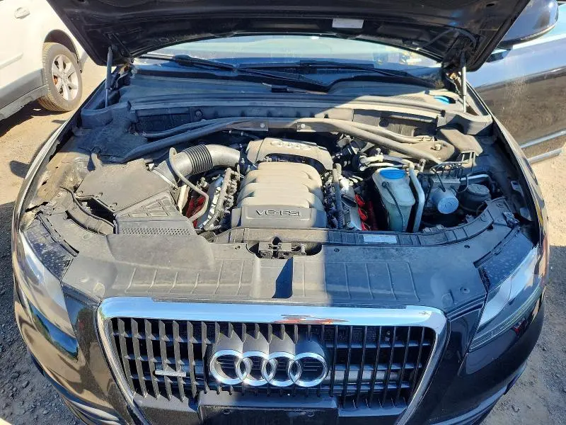 2010 AUDI Q5 PREMIUM  
