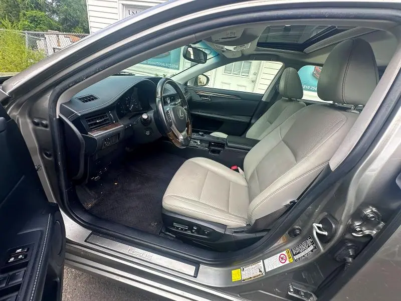 2015 LEXUS ES 350  