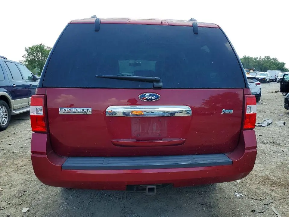 2013 FORD EXPEDITION XLT  