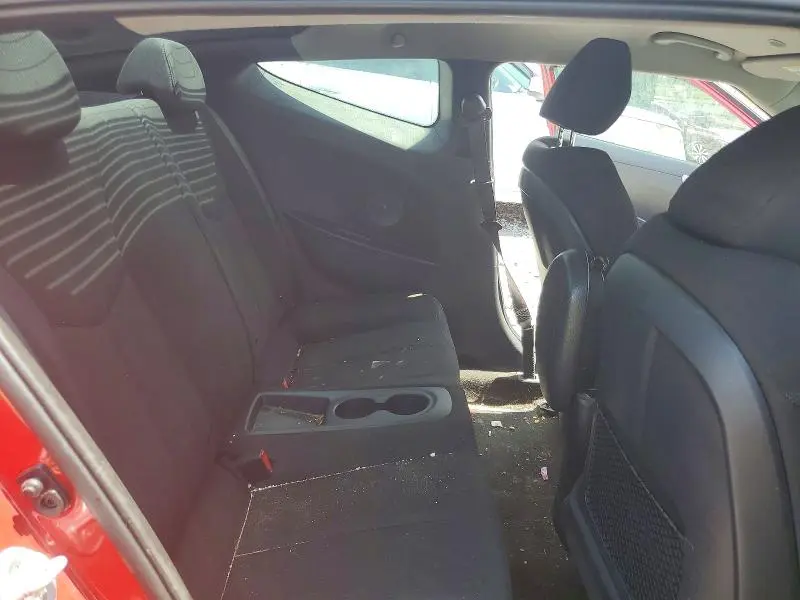 2017 HYUNDAI VELOSTER BASE  