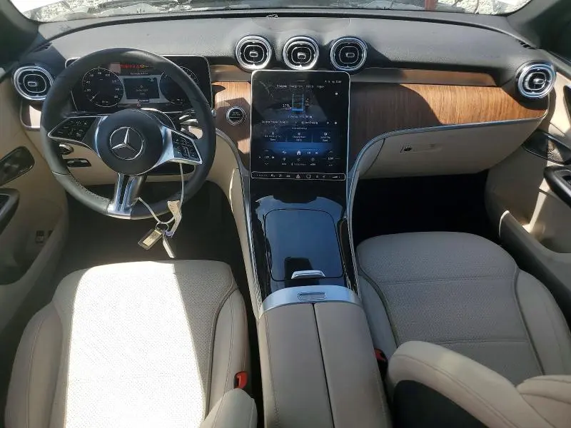 2025 MERCEDES-BENZ GLC 350E  