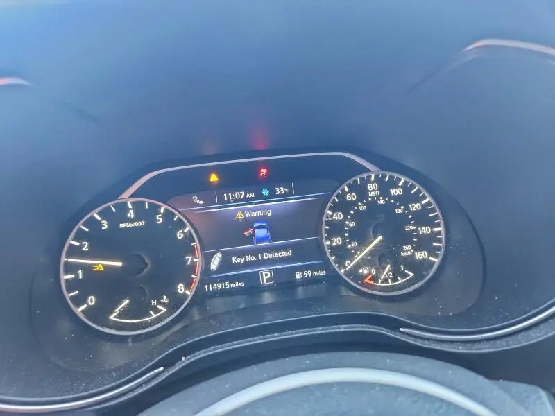 2021 NISSAN MAXIMA SV  