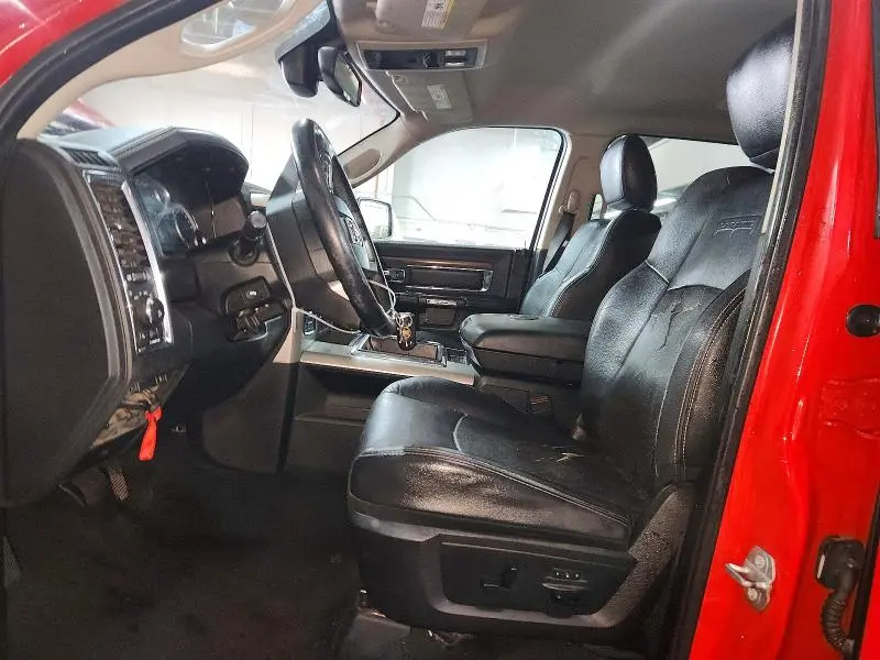 2015 RAM 1500 LARAMIE  