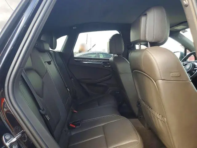 2015 PORSCHE MACAN S  