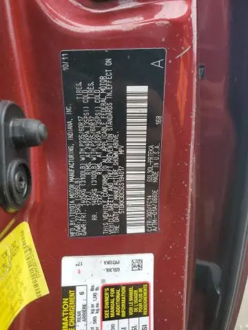 2012 TOYOTA SIENNA LE  