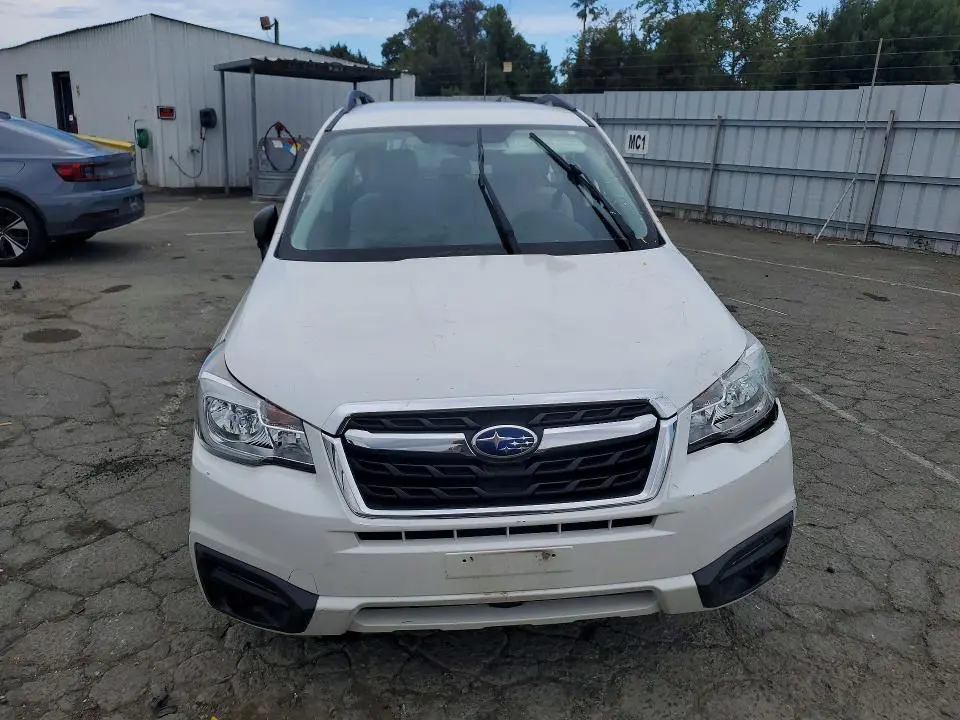 2017 SUBARU FORESTER 2.5I  