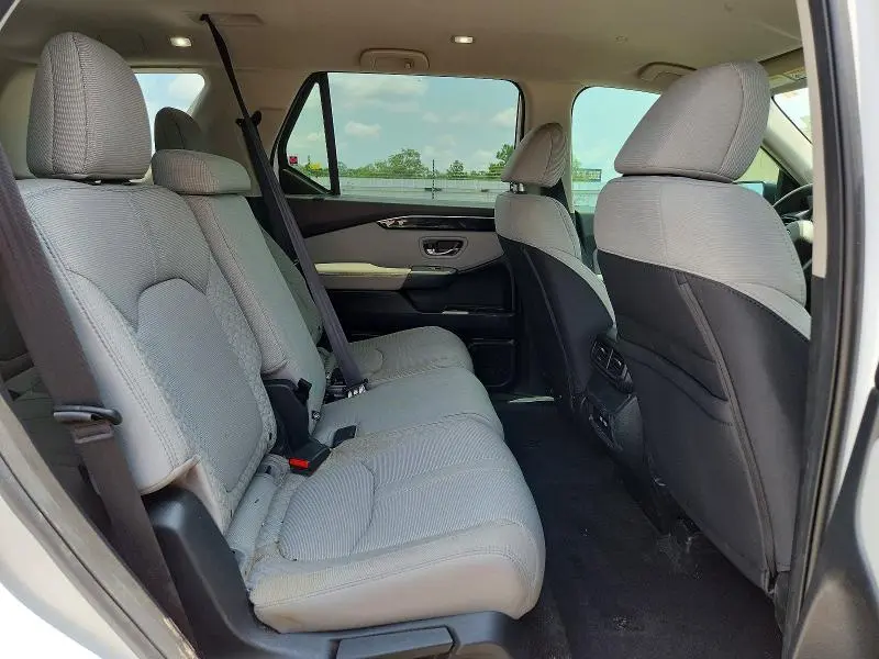 2023 HONDA PILOT LX  