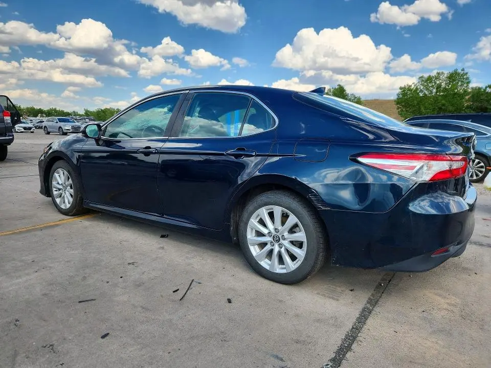 2020 TOYOTA CAMRY LE  