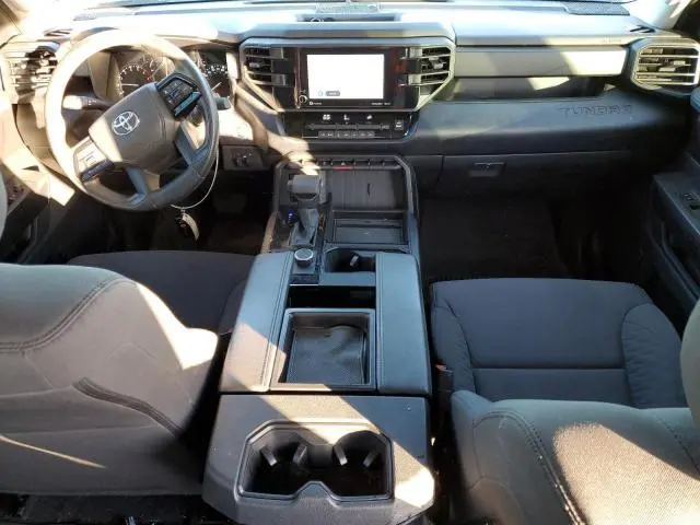 2024 TOYOTA TUNDRA CREWMAX SR  
