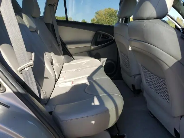 2012 TOYOTA RAV4 LIMITED  