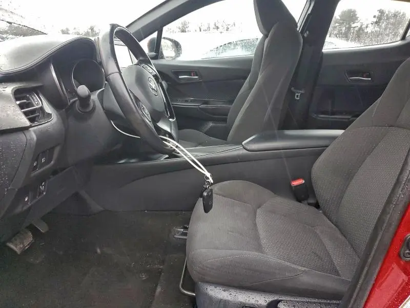 2018 TOYOTA C-HR XLE  