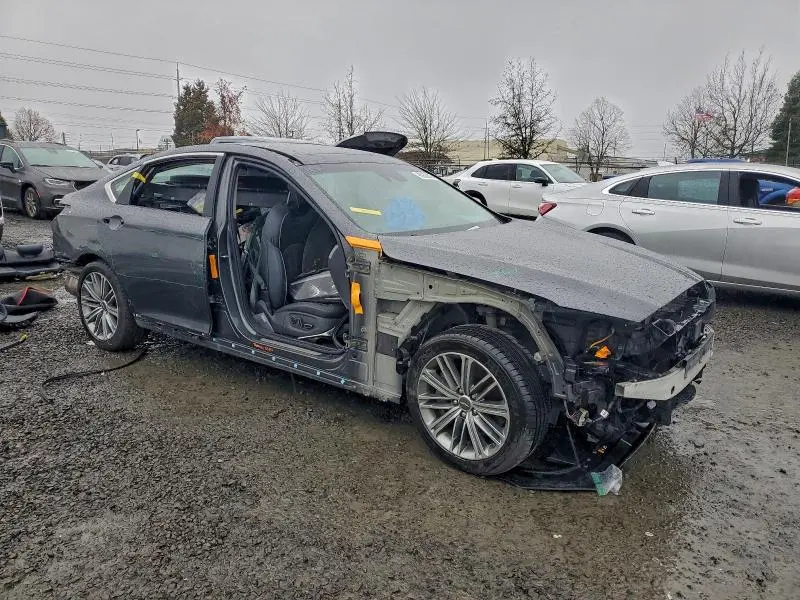 2018 GENESIS G80 BASE  