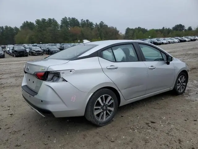 2021 NISSAN VERSA SV  