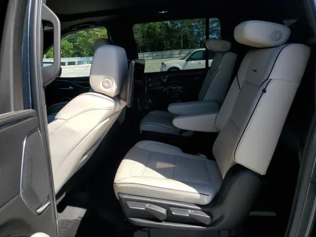 2021 CADILLAC ESCALADE ESV SPORT  