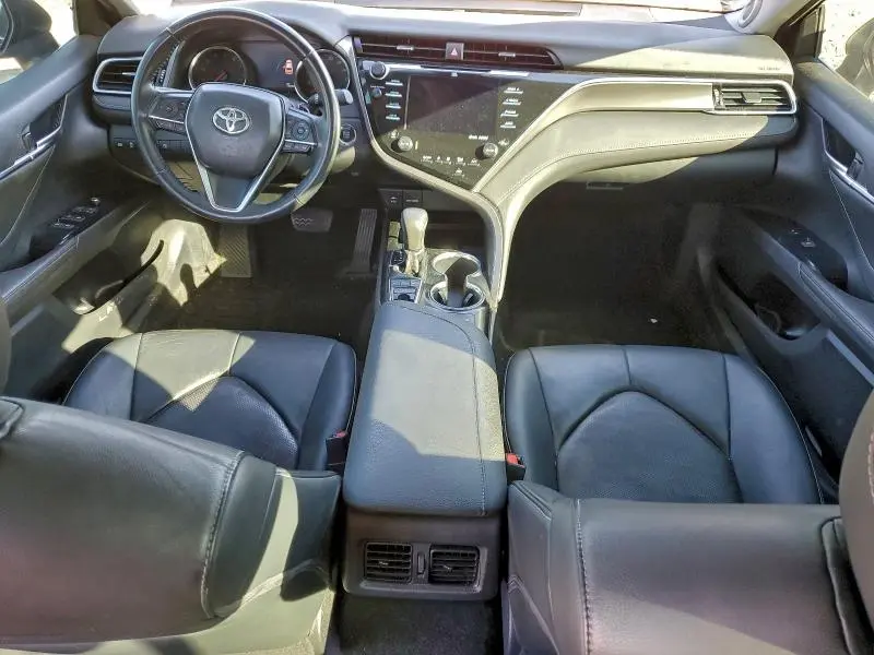2018 TOYOTA CAMRY XSE  