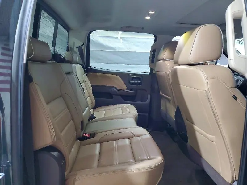 2017 GMC SIERRA K2500 DENALI  