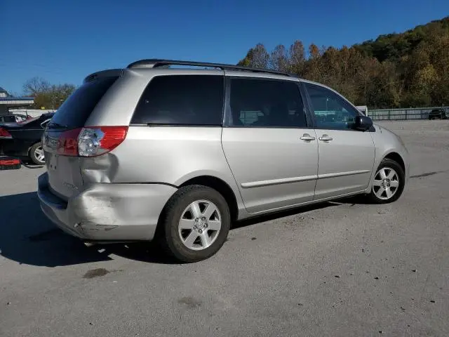 2010 TOYOTA SIENNA CE  