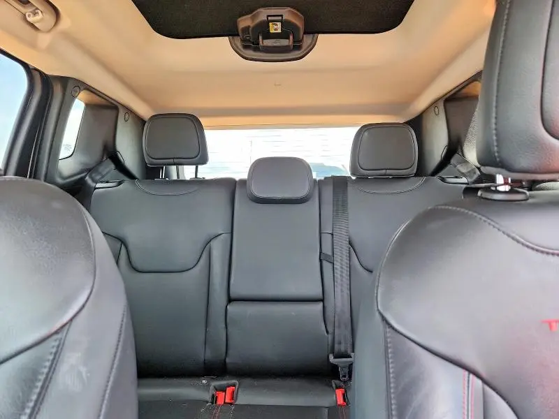2020 JEEP RENEGADE TRAILHAWK  