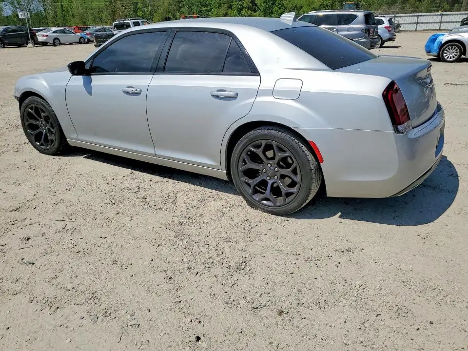 2019 CHRYSLER 300 TOURING  