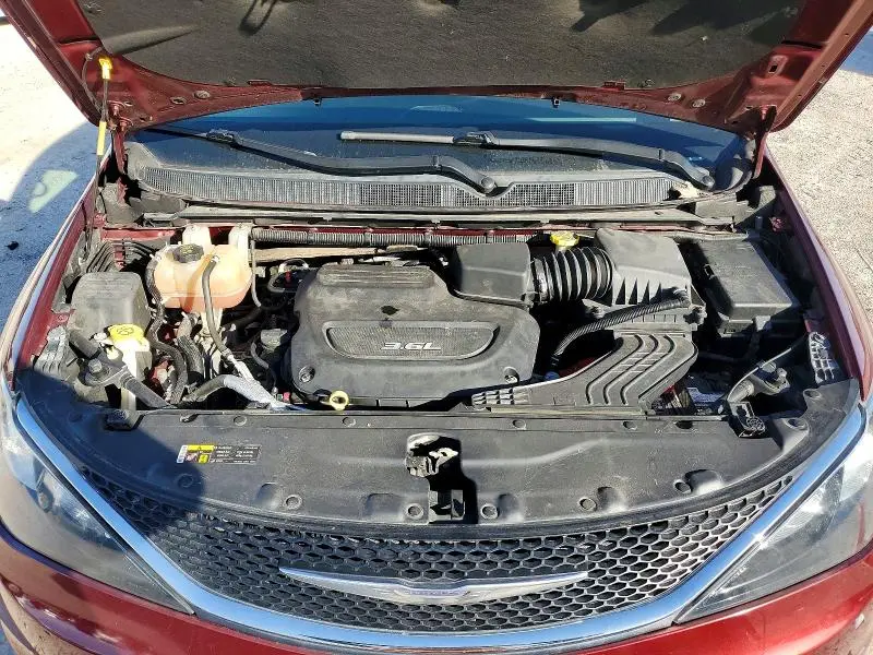 2017 CHRYSLER PACIFICA LX  