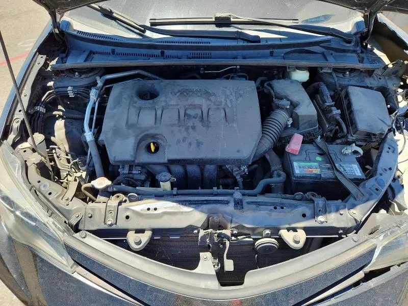 2018 TOYOTA COROLLA SE  