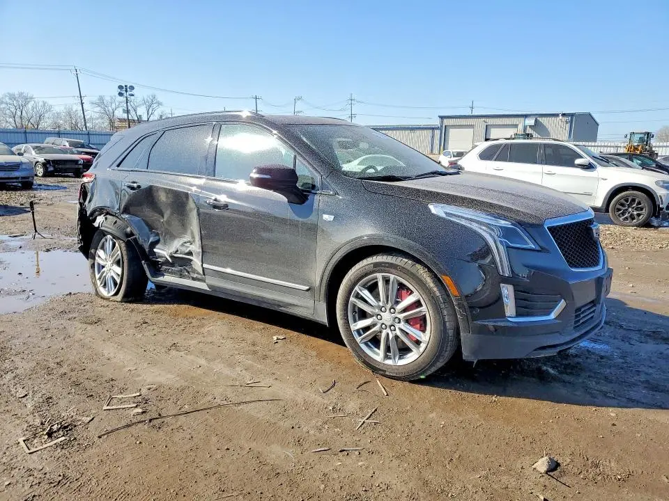 2025 CADILLAC XT5 SPORT  