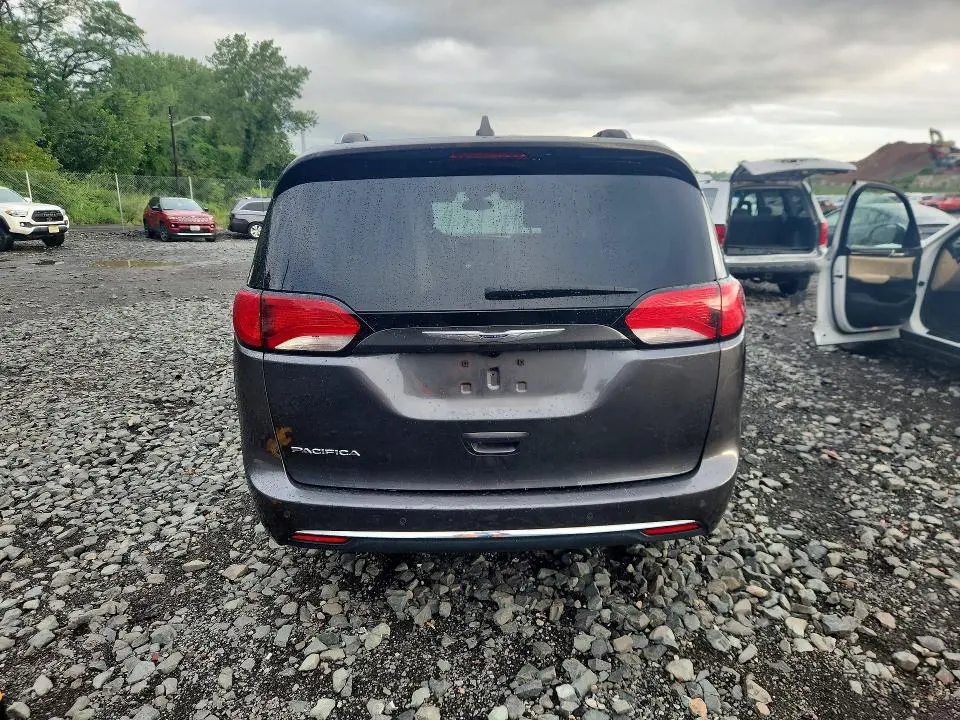 2019 CHRYSLER PACIFICA TOURING L  
